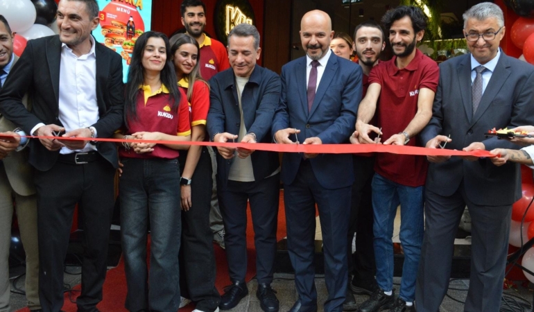 Kukidu Fried Chicken Beşiktaş’ta Kapılarını Açtı ve Büyüme Yolculuğunu Başlattı